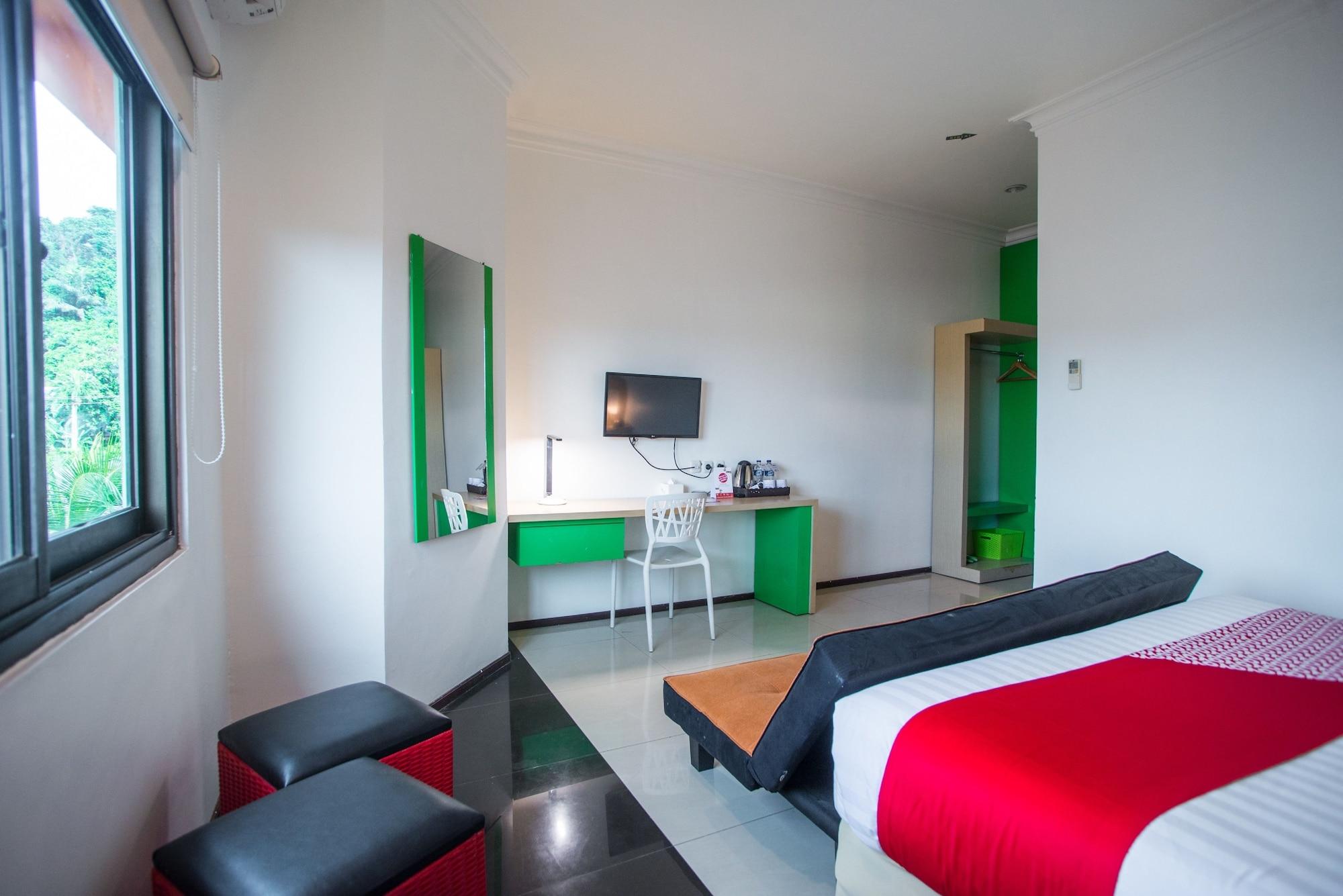 Royal Park Hotel Samarinda Exteriör bild
